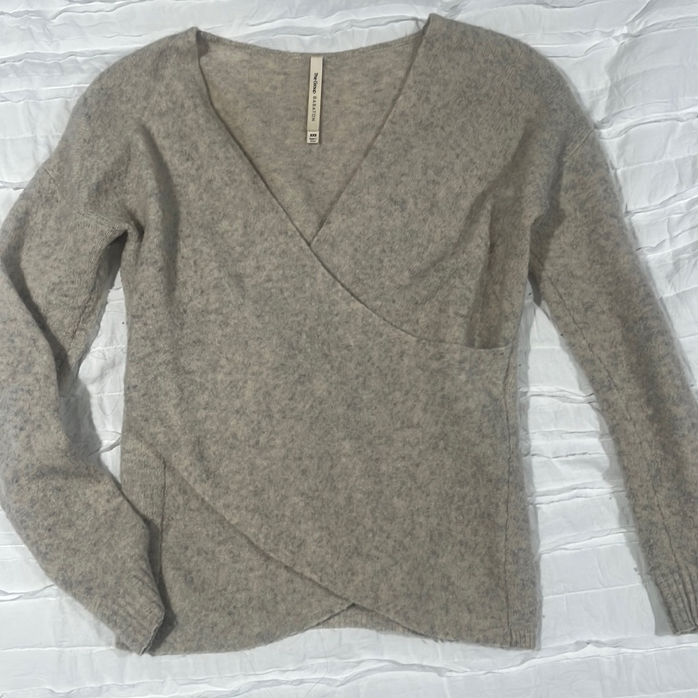 Babaton Cashmere/Wool blend sweater